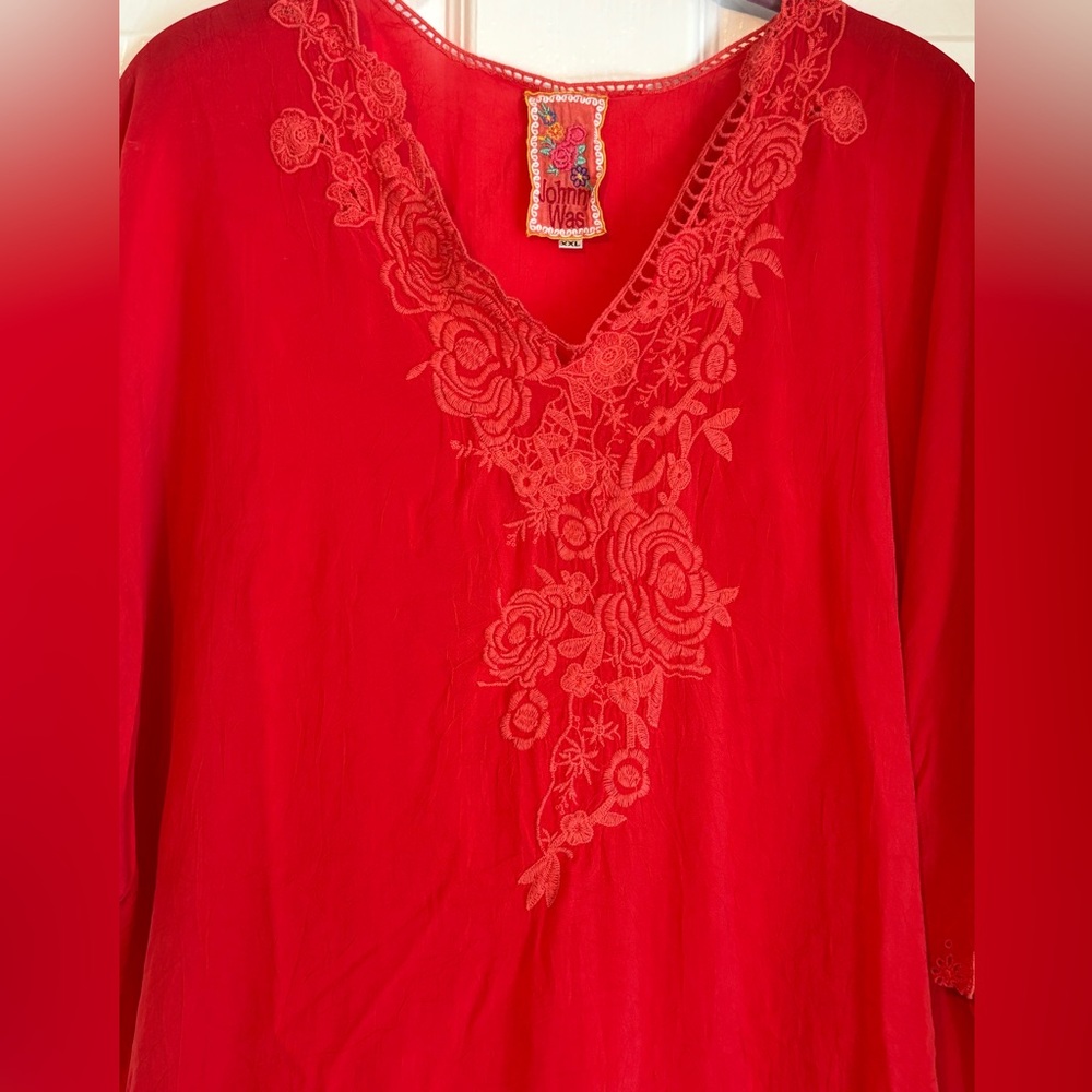 Johnny Was XXL Holiday Red Flowing Tunic Top - Picture 2 of 6